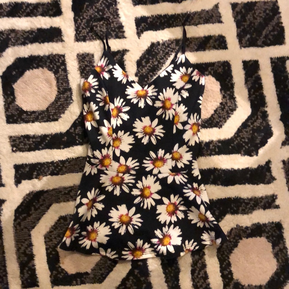 Small top Charlotte rouse